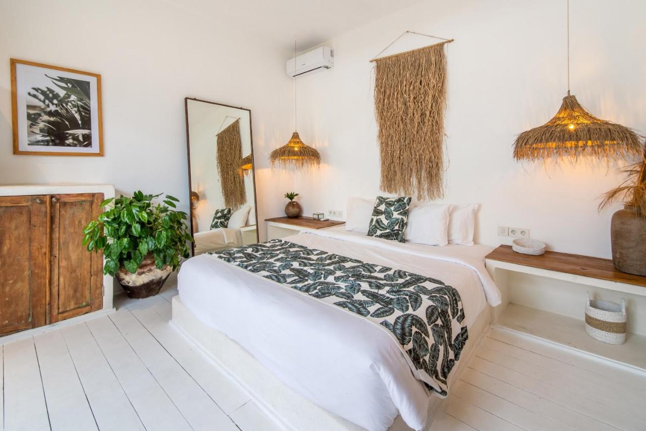 Yogi Surf Villas Complex Canggu Exterior photo