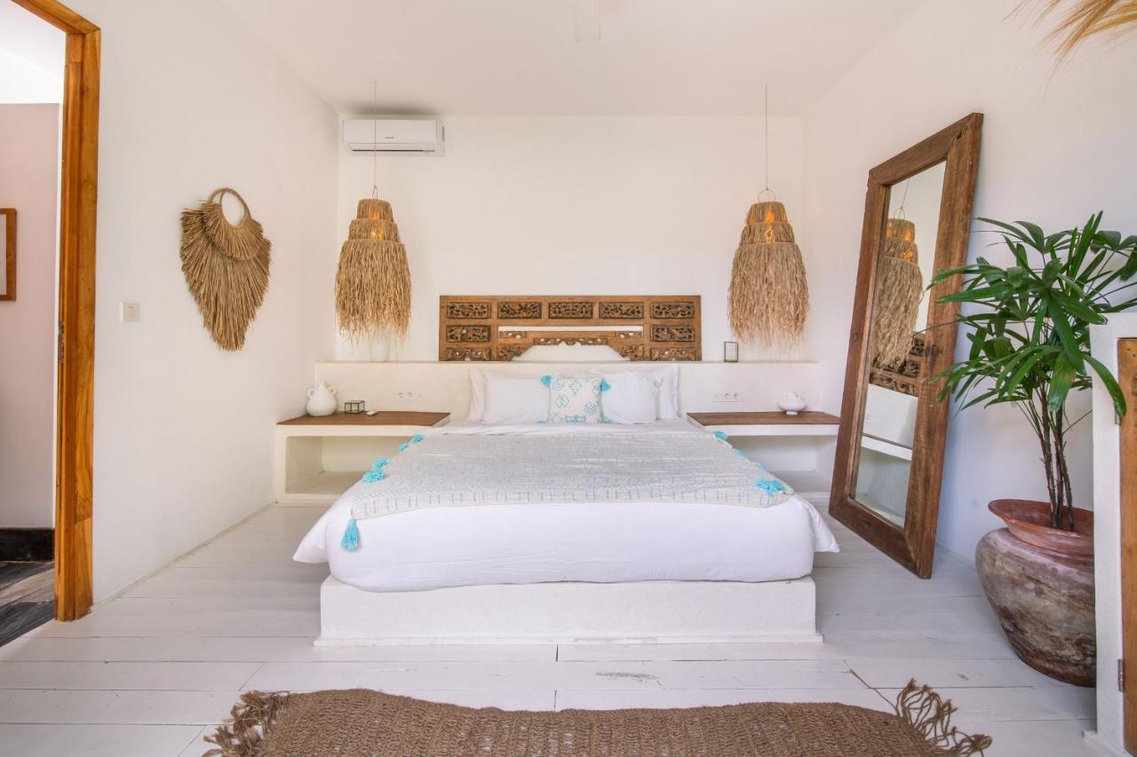 Yogi Surf Villas Complex Canggu Exterior photo