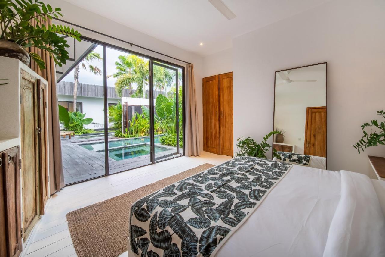 Yogi Surf Villas Complex Canggu Exterior photo