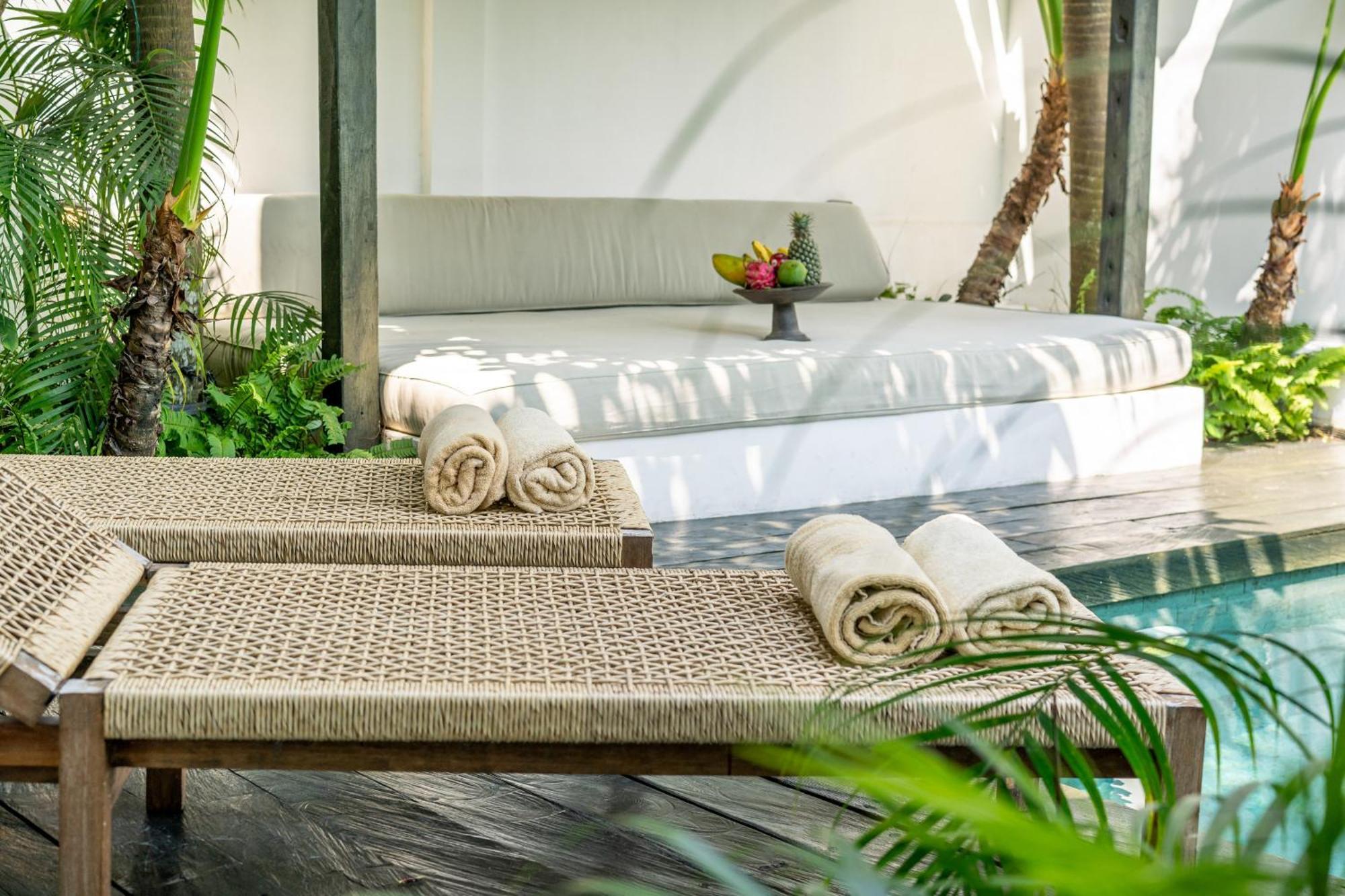 Yogi Surf Villas Complex Canggu Exterior photo